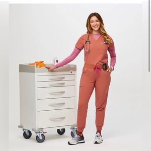 Figs Zamora Jogger small terracotta